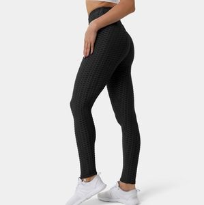 Halara High Waisted Butt Lifting Textured 7/8 Leggings